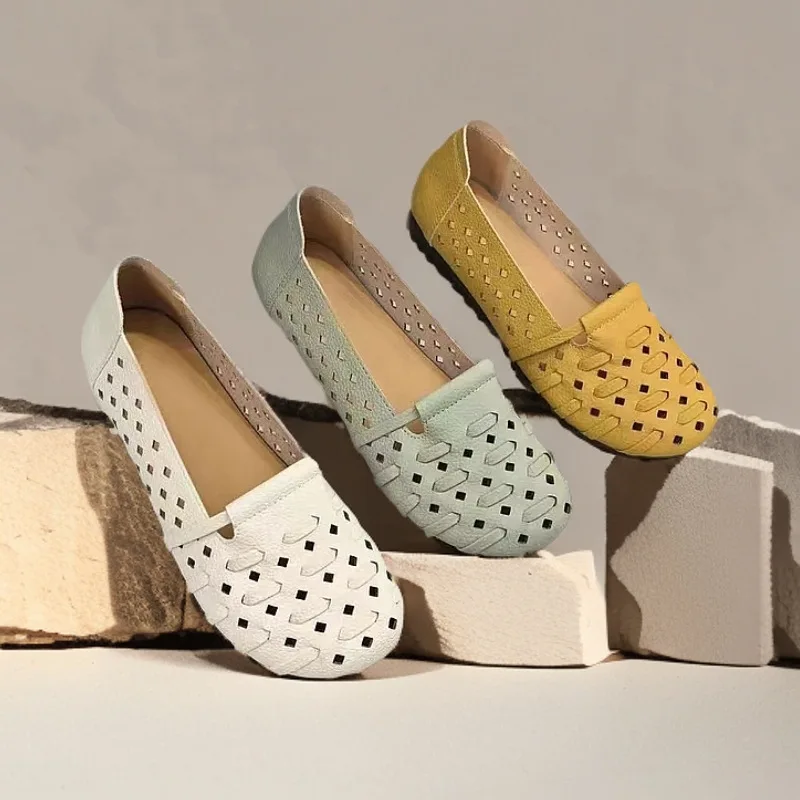 2023 летние новые туфли с полыми отверстиями и коровьим сухожилиями, мягкая подошва, повседневные и дышащие туфли для мам, одиночные туфли на плоской подошве для женщин
2023 летние новые туфли с полыми отверстиями и коровьим сухожилиями, мягкая подошва, повседневные и дышащие туфли для мам, одиночные туфли на плоской подошве для женщин
