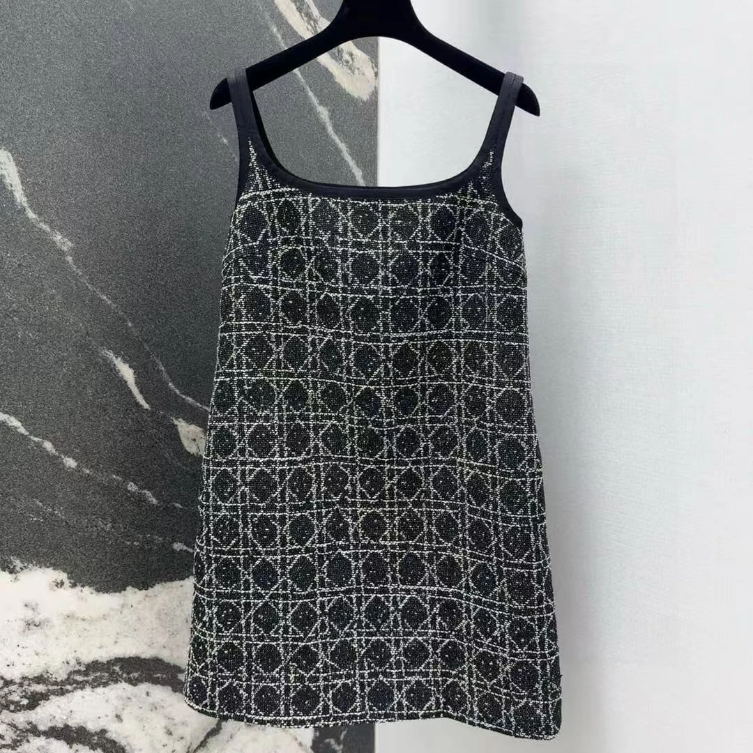 New Woven Vest Strap Midi Dress – Classic & Elegant, Sweet Yet Edgy, Premium Luxury Quality
New Woven Vest Strap Midi Dress – Classic & Elegant, Sweet Yet Edgy, Premium Luxury Quality