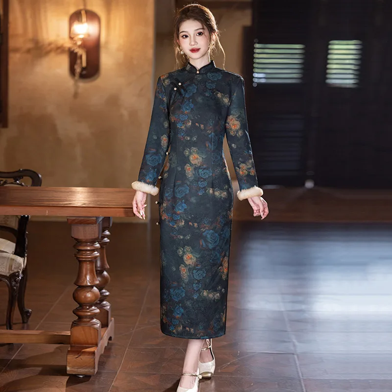 Yourqipao зимнее синее толстое длинное платье Cheongsam на флисовой подкладке в стиле ретро, элегантное вечернее платье Qipao в китайском стиле для женщин, вечерние
Yourqipao зимнее синее толстое длинное платье Cheongsam на флисовой подкладке в стиле ретро, элегантное вечернее платье Qipao в китайском стиле для женщин, вечерние