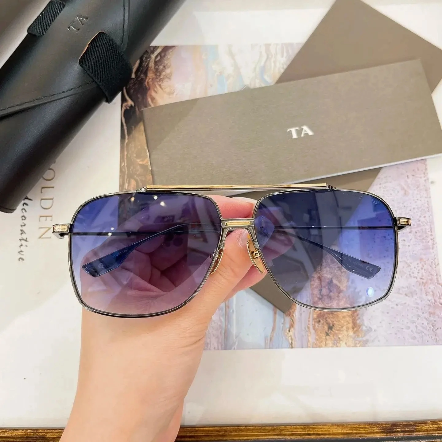 Authentic For DIYTA DT DTS100 Retro Alloy Frame Men Women Sun Glasses UV400 Polarized Driving Anti-Glare Couple Eyewear With Box
Authentic For DIYTA DT DTS100 Retro Alloy Frame Men Women Sun Glasses UV400 Polarized Driving Anti-Glare Couple Eyewear With Box