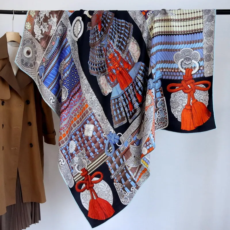 High-end Elegant Women Exquisite Warrior's Armor Double Sided Print Quality Silk Wool Hand-rolled Edge Large Square Scarf Shawl
High-end Elegant Women Exquisite Warrior's Armor Double Sided Print Quality Silk Wool Hand-rolled Edge Large Square Scarf Shawl
