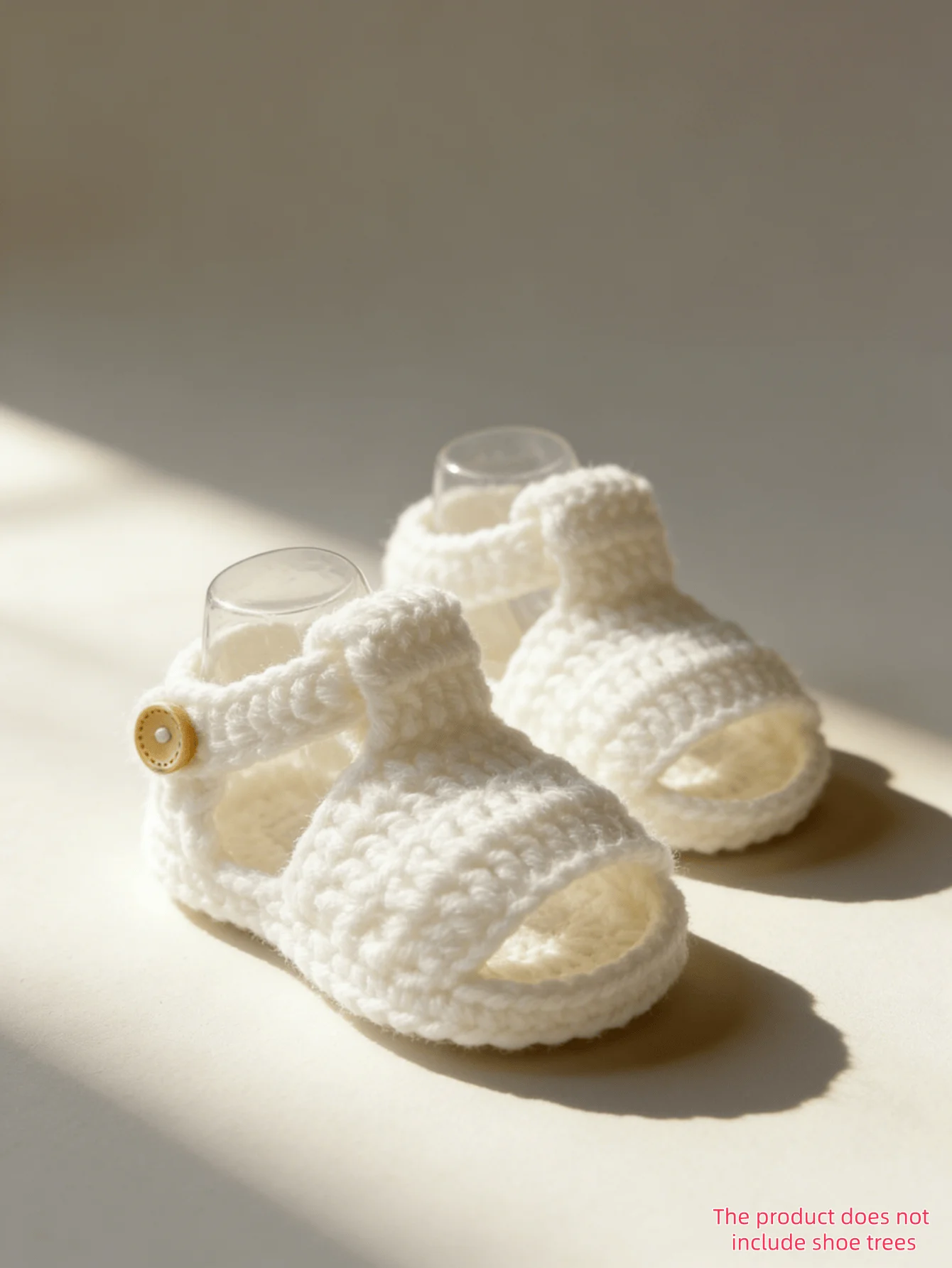 1 Pair Handmade Crochet Baby Sandals, White, Open-Toe Booties with Button Strap for Newborn Infants
1 Pair Handmade Crochet Baby Sandals, White, Open-Toe Booties with Button Strap for Newborn Infants