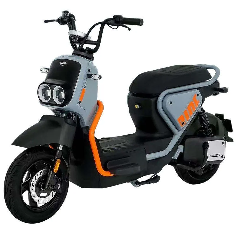 Electric Motorcycle with 1000W Motor Power 60V Voltage Max Speed 45km/h Electric Scooter
Electric Motorcycle with 1000W Motor Power 60V Voltage Max Speed 45km/h Electric Scooter