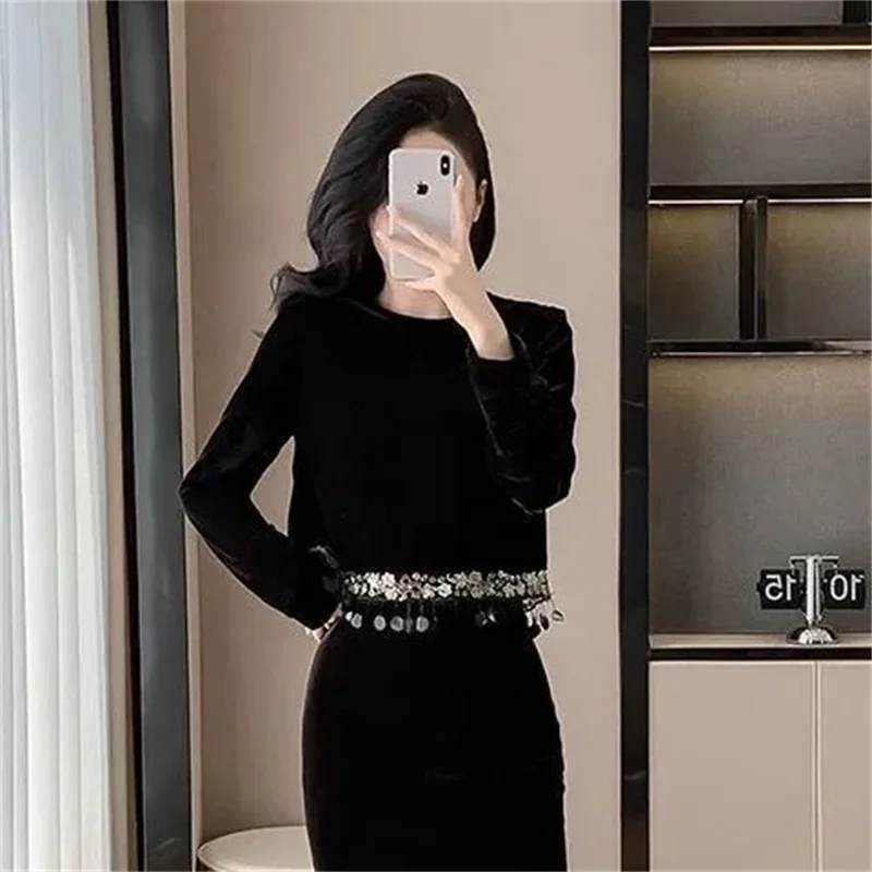 Advanced Women Fashion Suit Maxi Skirt Ladies Splicing Together Velvet Tops Skirts Autumn Winter Female Tassels Sets Long Skirts
Advanced Women Fashion Suit Maxi Skirt Ladies Splicing Together Velvet Tops Skirts Autumn Winter Female Tassels Sets Long Skirts