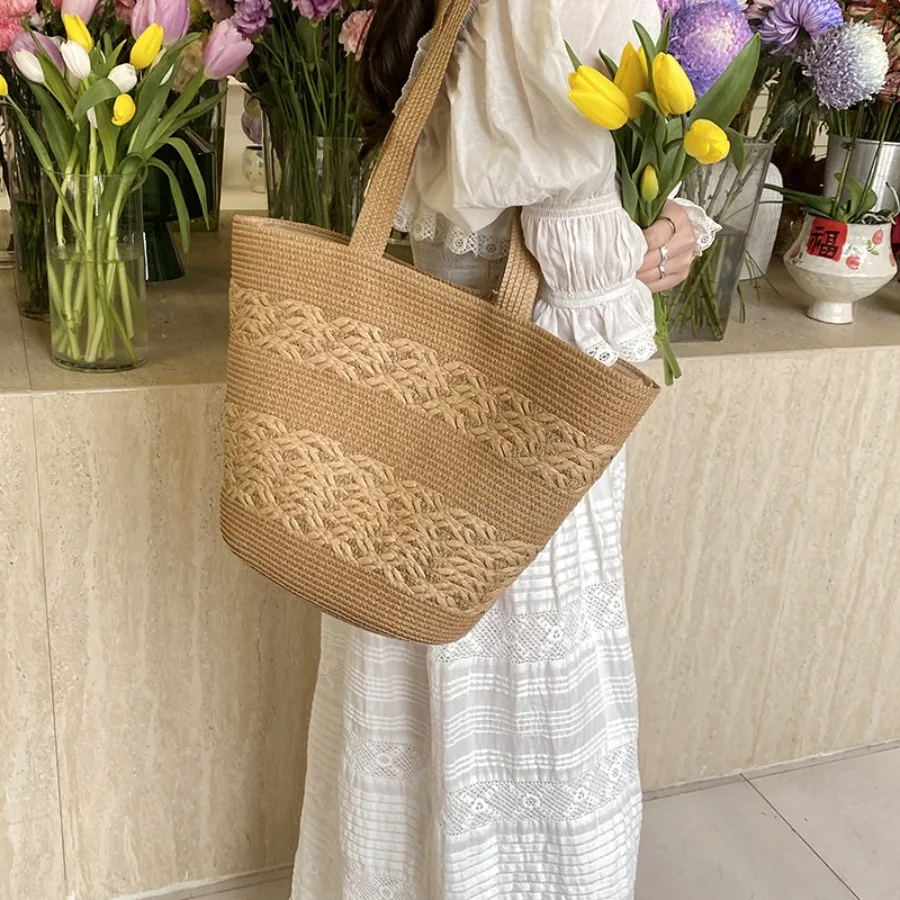 Summer Fashion Casual Woven Bag Women's Beach Tote Bag Elegant Versatile Large Capacity Woven Single-Shoulder Women's Bags
Summer Fashion Casual Woven Bag Women's Beach Tote Bag Elegant Versatile Large Capacity Woven Single-Shoulder Women's Bags