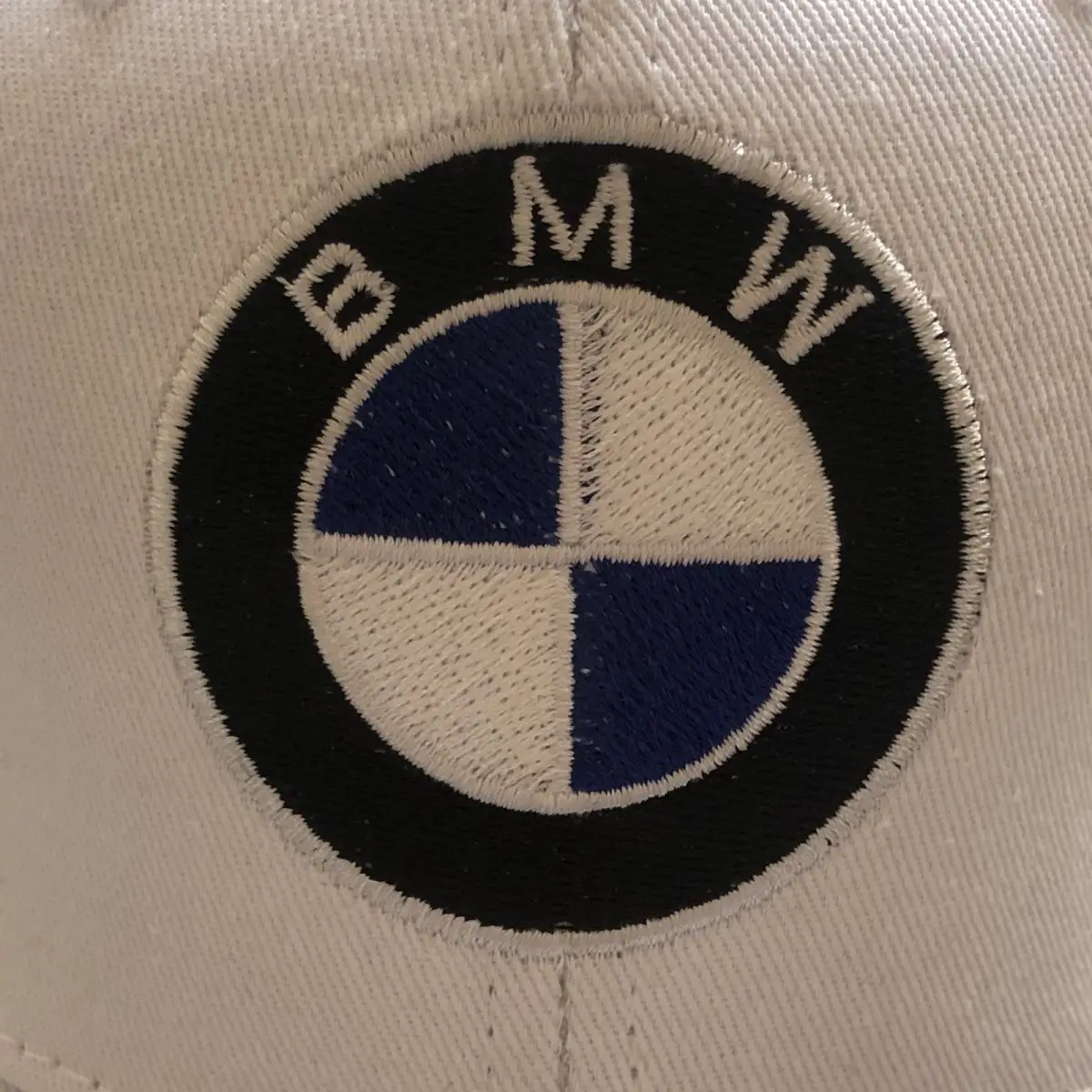 2025 BMW New Baseball Cap Embroidered Hat Grey Autumn and Winter Fashion Versatile Baseball Cap Soft Top Vacuum Packaging
2025 BMW New Baseball Cap Embroidered Hat Grey Autumn and Winter Fashion Versatile Baseball Cap Soft Top Vacuum Packaging