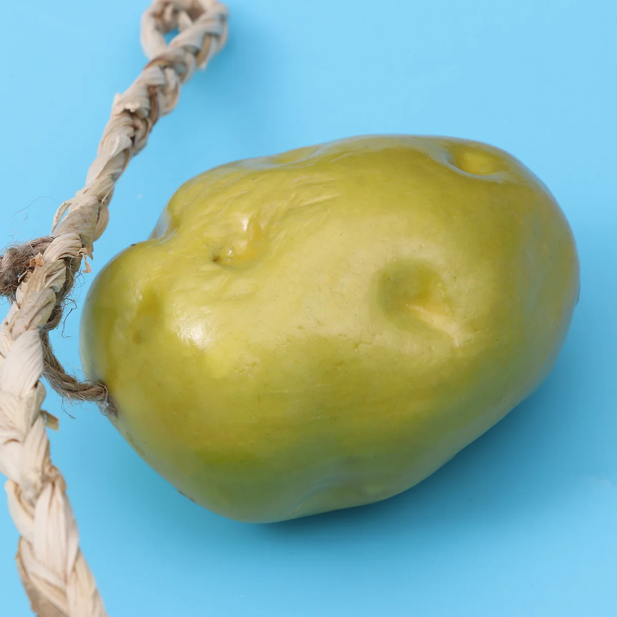 Artificial Potato String Hanging Foam Realistic Decoration for Home Kitchen Garden Wedding Market Party Artificial Fruit Hanging
Artificial Potato String Hanging Foam Realistic Decoration for Home Kitchen Garden Wedding Market Party Artificial Fruit Hanging