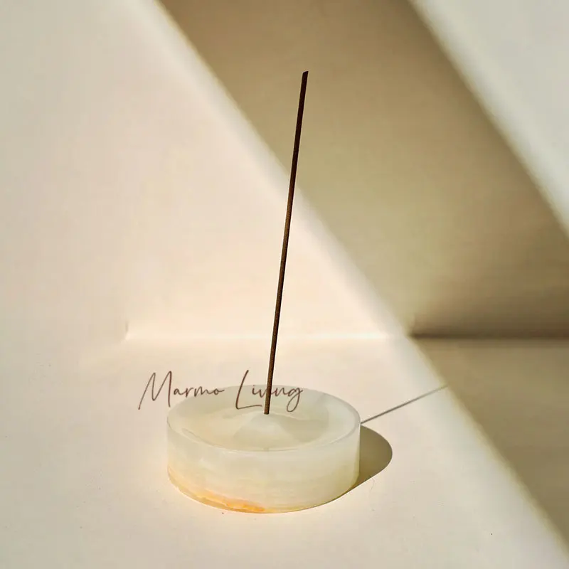 French silent style natural jade incense insert villa model room designer home Zen personalized decoration
French silent style natural jade incense insert villa model room designer home Zen personalized decoration