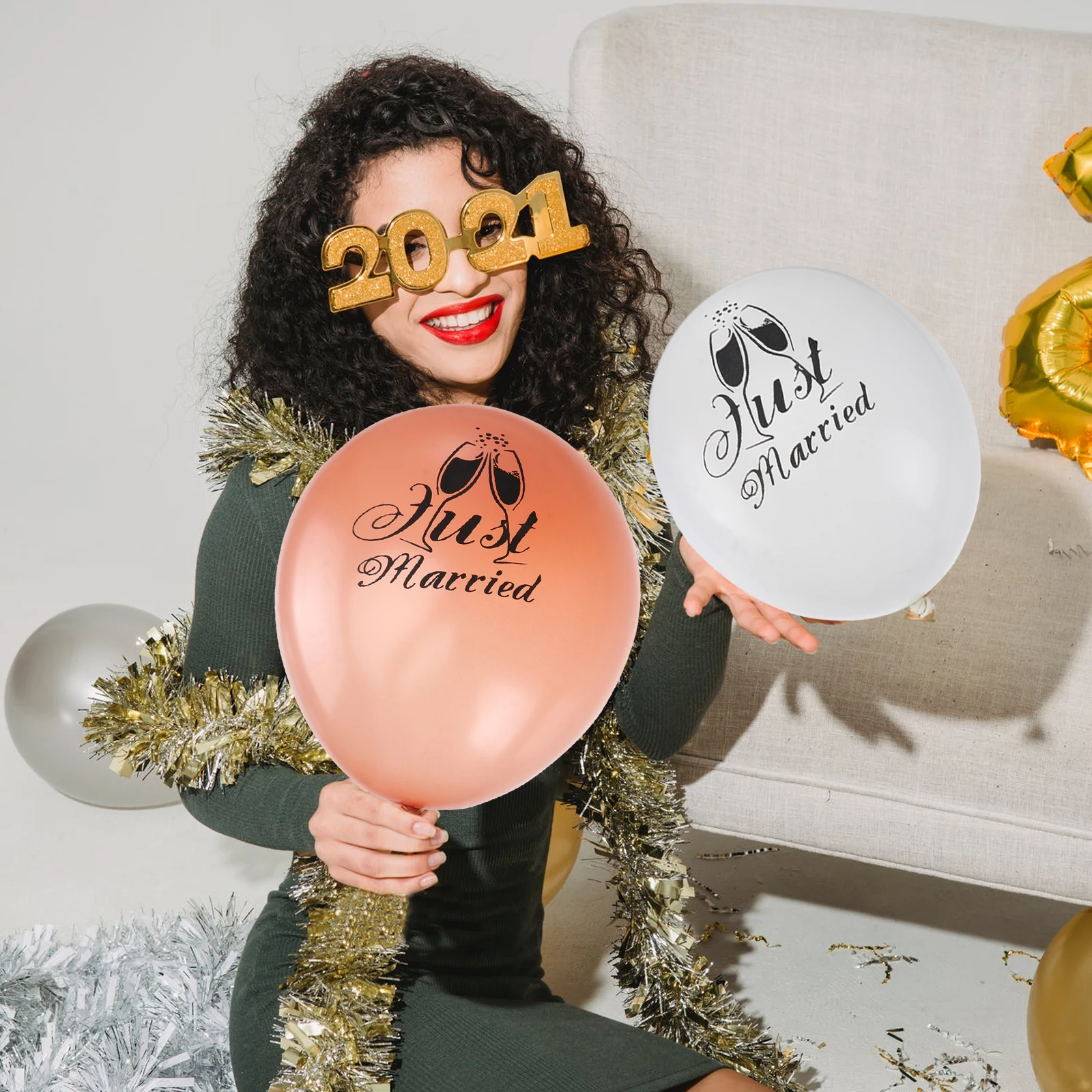 25Pcs Rose Gold Wedding Balloons Just Married Printed Latex Balloons Party Decorations Photo Props for Wedding Celebration
25Pcs Rose Gold Wedding Balloons Just Married Printed Latex Balloons Party Decorations Photo Props for Wedding Celebration