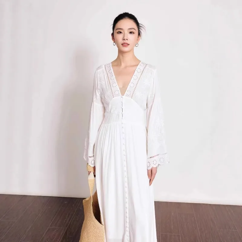 New French V Neck White Embroidered A Line Dress Hollow Out Waist Flared Sleeve Holiday Dress
New French V Neck White Embroidered A Line Dress Hollow Out Waist Flared Sleeve Holiday Dress