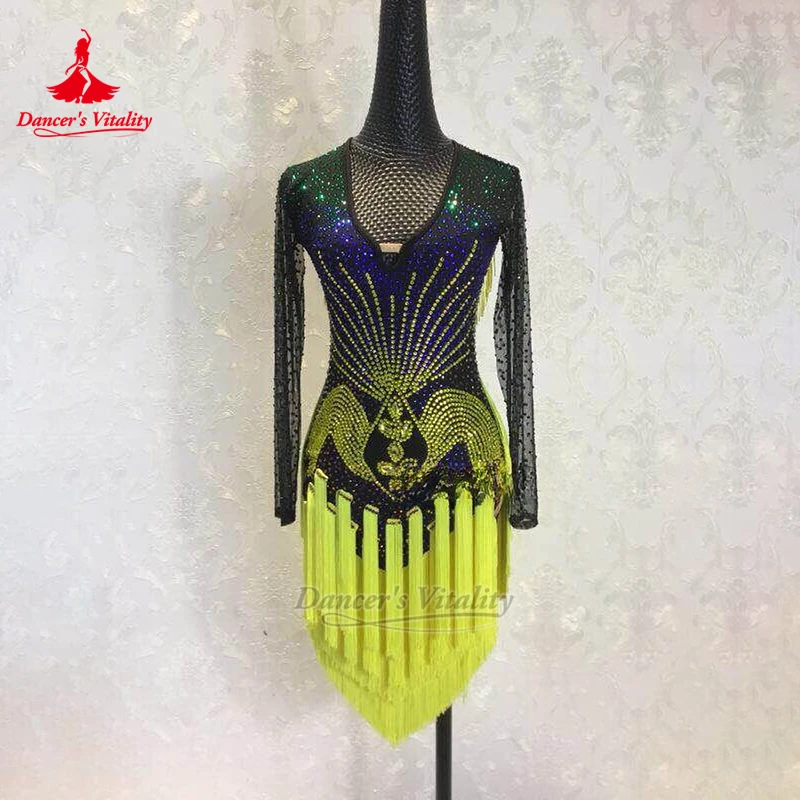 Adult&Child Blackpool Dance Festival Latin V-neck Long Sleeve Tassels Dress Customized Samba Perform Clothing Dancer's Vitality
Adult&Child Blackpool Dance Festival Latin V-neck Long Sleeve Tassels Dress Customized Samba Perform Clothing Dancer's Vitality