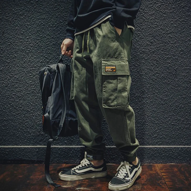 Мужские модные свободные брюки из чистого хлопка в стиле High Street, прямого кроя, больших размеров, с манжетами, в американском ретро-стиле, повседневные, длинные
Мужские модные свободные брюки из чистого хлопка в стиле High Street, прямого кроя, больших размеров, с манжетами, в американском ретро-стиле, повседневные, длинные