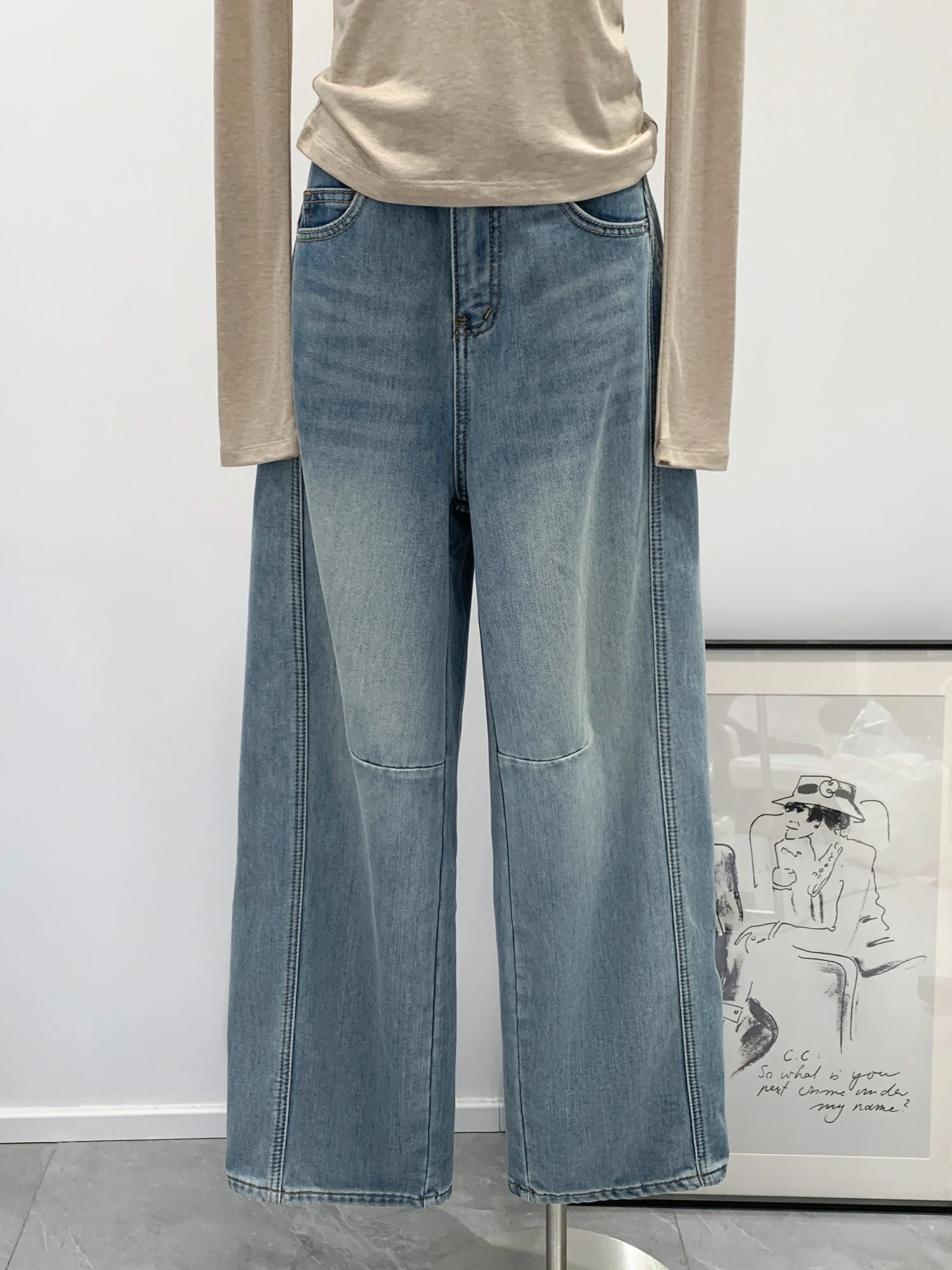 American Retro High Waist Wide Leg Jeans Women's Autumn Winter Loose Slimming Versatile Straight Leg Long Pants
American Retro High Waist Wide Leg Jeans Women's Autumn Winter Loose Slimming Versatile Straight Leg Long Pants