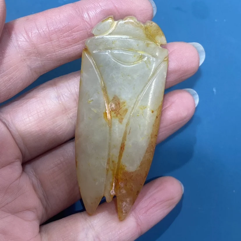 Antique Old Jade Xiuyu Cicada Hand-Carved Jade Collectible Ornament Chinese Vintage Feng Shui Decor modern exquisite handicrafts
Antique Old Jade Xiuyu Cicada Hand-Carved Jade Collectible Ornament Chinese Vintage Feng Shui Decor modern exquisite handicrafts