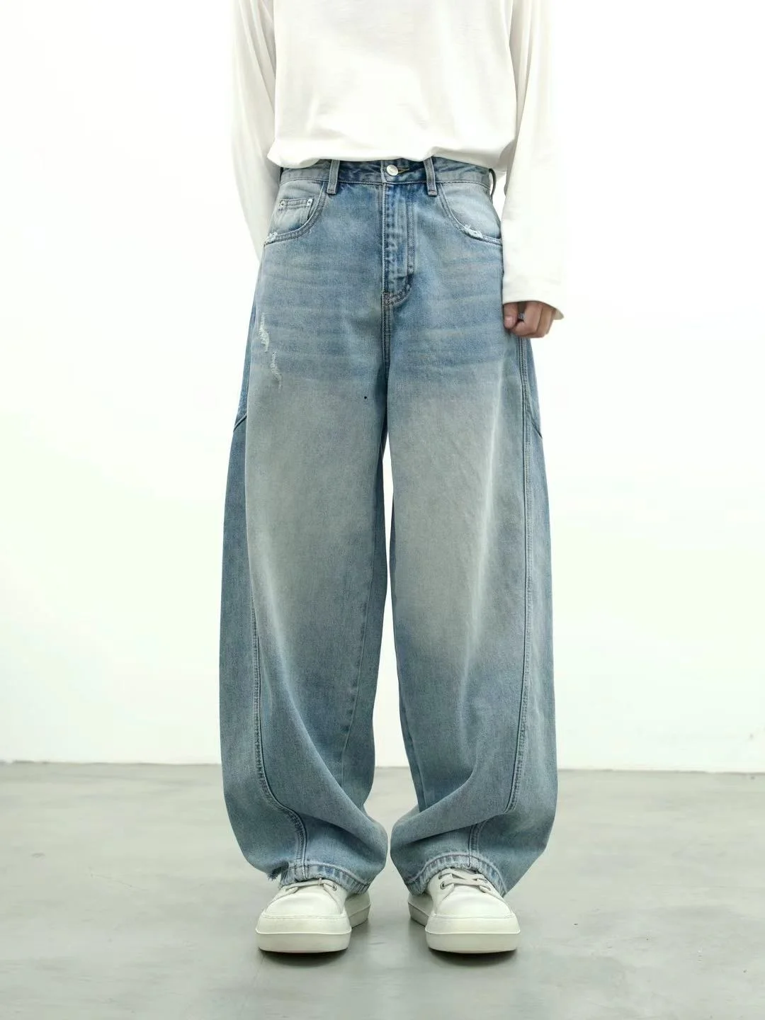 Мужские джинсы в стиле ретро-американский вейд, модные прямые широкие брюки для повседневной носки, тренд весна 2026
Мужские джинсы в стиле ретро-американский вейд, модные прямые широкие брюки для повседневной носки, тренд весна 2026