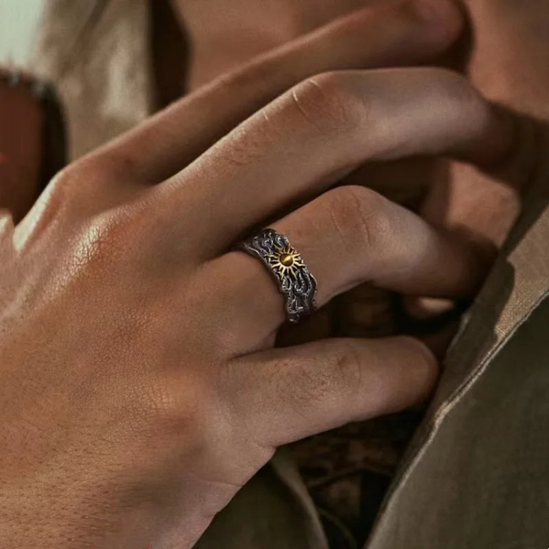 Silver Color Sun Ring for Men Boy Vintage Fashion Design Stereoscopic Pattern Jewelry Birthday Couple Decoration Gifts Wholesale
Silver Color Sun Ring for Men Boy Vintage Fashion Design Stereoscopic Pattern Jewelry Birthday Couple Decoration Gifts Wholesale