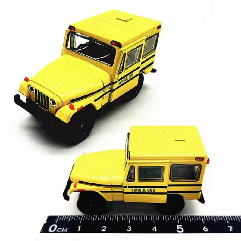 1:64 1974, JEEP DJ-5, школьный автобус, высокая имитация сплава, модель автомобиля, Коллекционная игрушка, подарок, сувенир, коллекционные предметы, детское украшение
1:64 1974, JEEP DJ-5, школьный автобус, высокая имитация сплава, модель автомобиля, Коллекционная игрушка, подарок, сувенир, коллекционные предметы, детское украшение