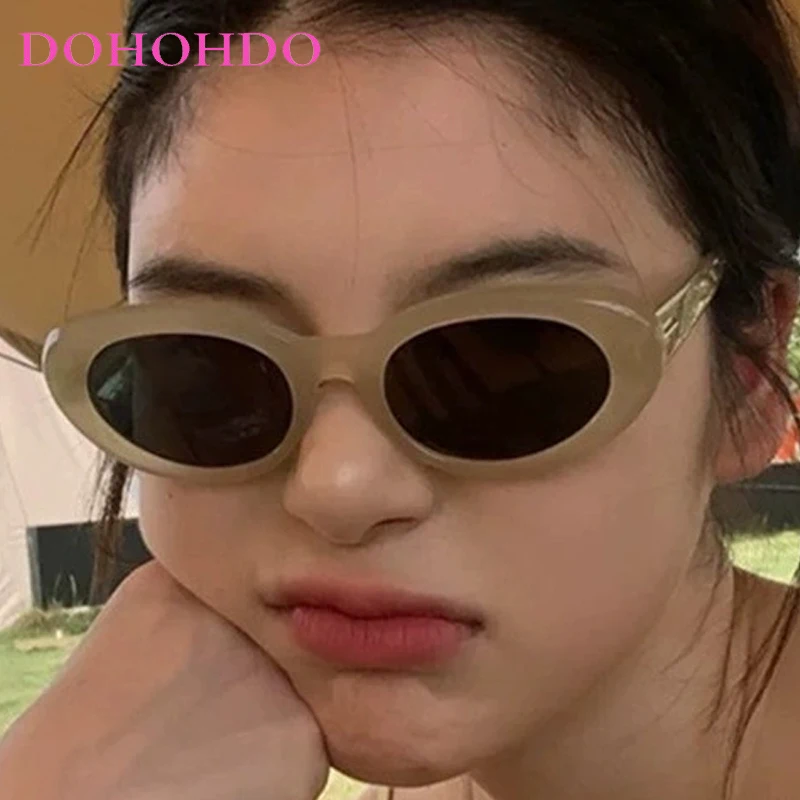 Fashion Luxury Designer Small Oval Women Sunglasses Vintage Small Frame Unisex Eyewear Outdoor Travel Shades Male Lentes UV400
Fashion Luxury Designer Small Oval Women Sunglasses Vintage Small Frame Unisex Eyewear Outdoor Travel Shades Male Lentes UV400