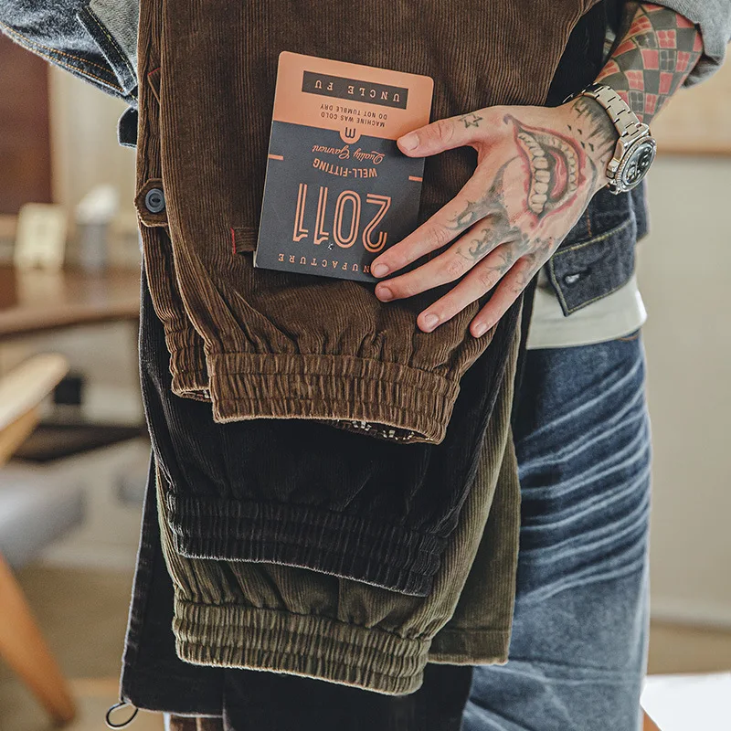 Мужские повседневные вельветовые брюки Maden прямого кроя с эластичным поясом, свободные, осенне-зимние, хлопковые, в американском стиле, рабочая одежда
Мужские повседневные вельветовые брюки Maden прямого кроя с эластичным поясом, свободные, осенне-зимние, хлопковые, в американском стиле, рабочая одежда