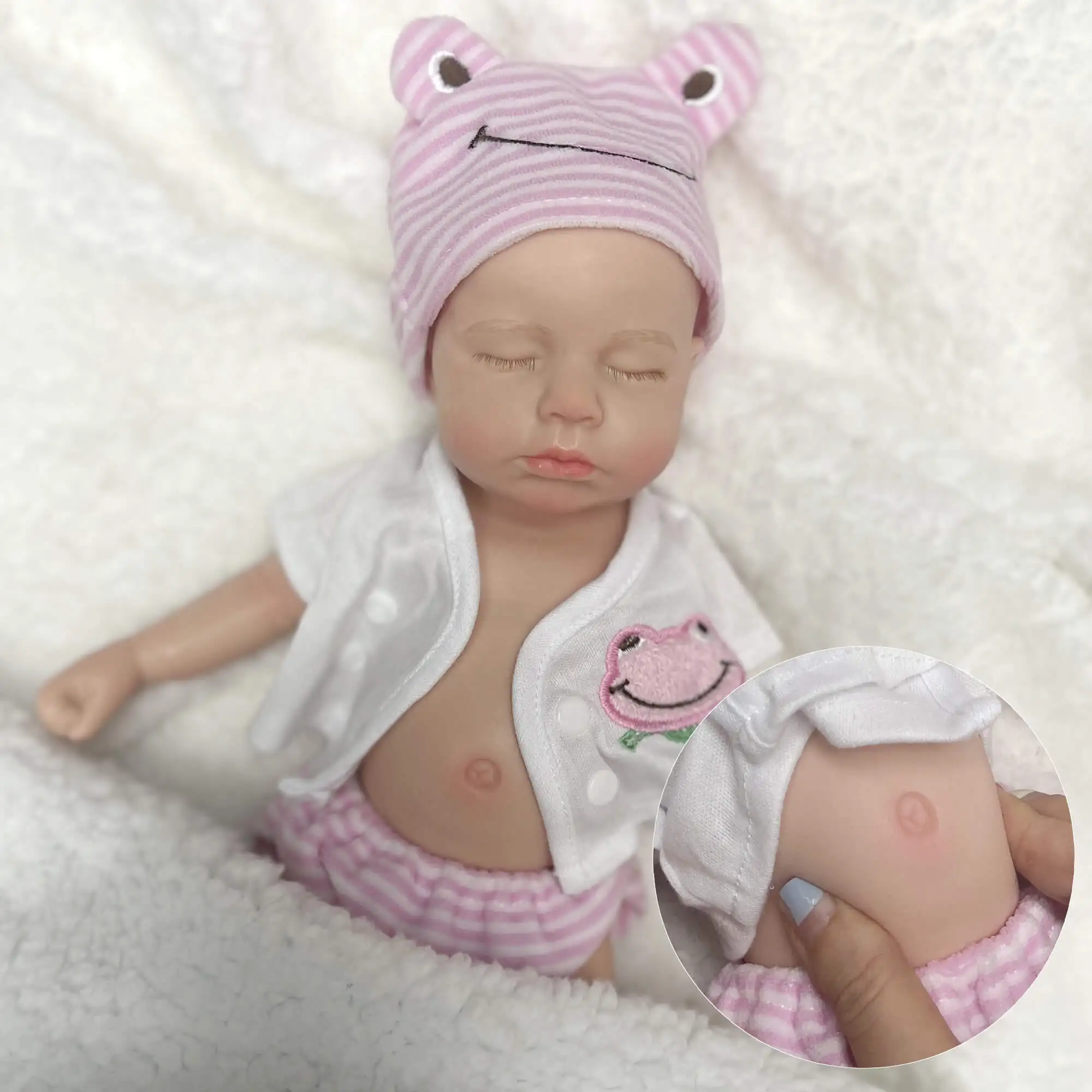 Whole Body Soft Solid Silicone Bebe Reborn Girl With Genesis Oil Painted Handmade Can Bath And Shower Lifelike Realistic Newborn
Whole Body Soft Solid Silicone Bebe Reborn Girl With Genesis Oil Painted Handmade Can Bath And Shower Lifelike Realistic Newborn