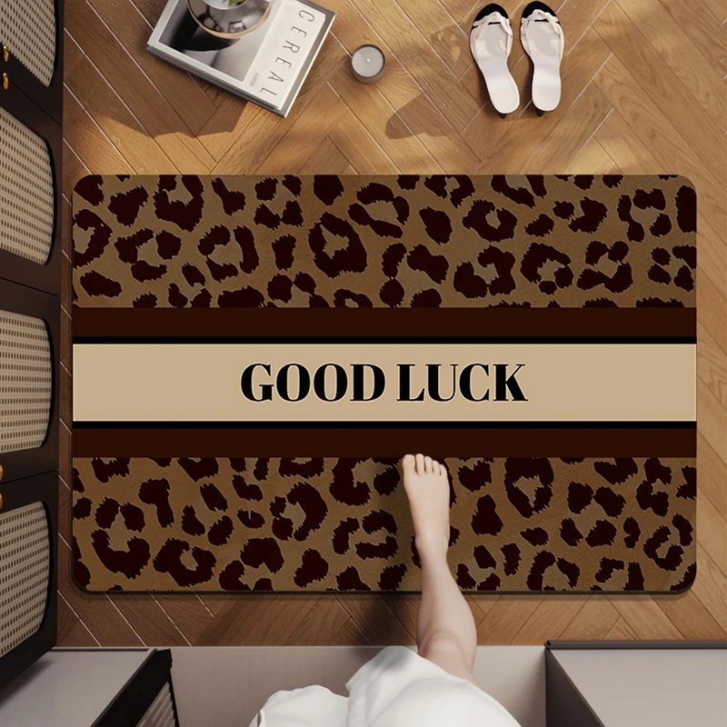 Bathroom Floor Mat Super Absorbent Non-slip Carpet Leopard Print Rug Anti-fouling Wear-resistant Home Decor Rugs Diatom Mud Mats
Bathroom Floor Mat Super Absorbent Non-slip Carpet Leopard Print Rug Anti-fouling Wear-resistant Home Decor Rugs Diatom Mud Mats