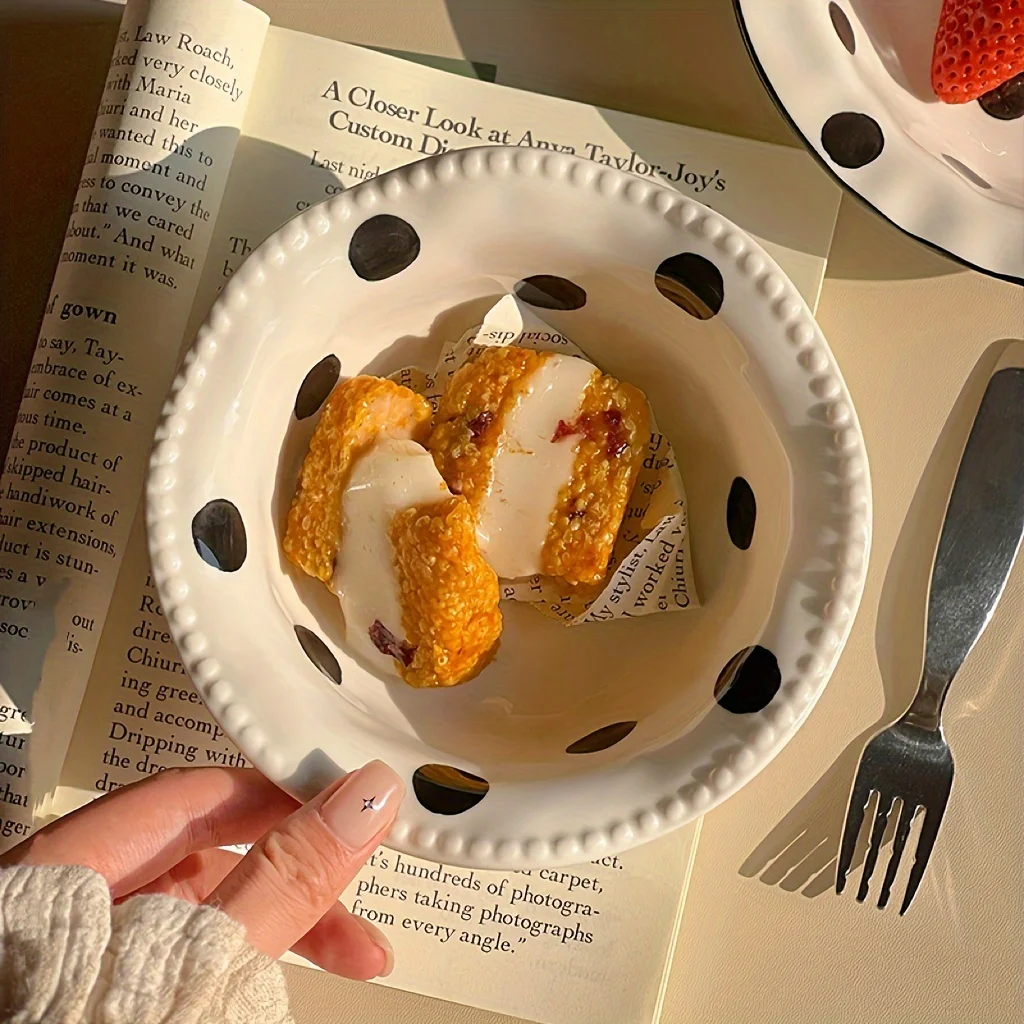 Beautiful Ceramic Yogurt Bowl 6 Inch Underglaze Breakfast Bowl Light Food Salad Bowl Lovely Dessert Bowl
Beautiful Ceramic Yogurt Bowl 6 Inch Underglaze Breakfast Bowl Light Food Salad Bowl Lovely Dessert Bowl