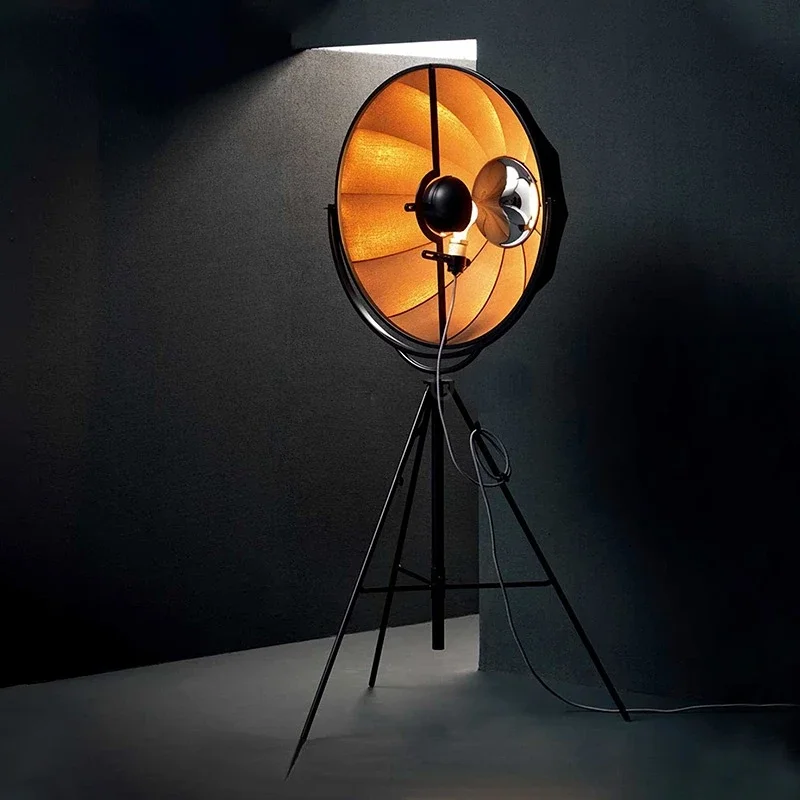 Fortuny tripod floor lamp retro industrial style living room bedroom art creative studio vertical floor lamp
Fortuny tripod floor lamp retro industrial style living room bedroom art creative studio vertical floor lamp