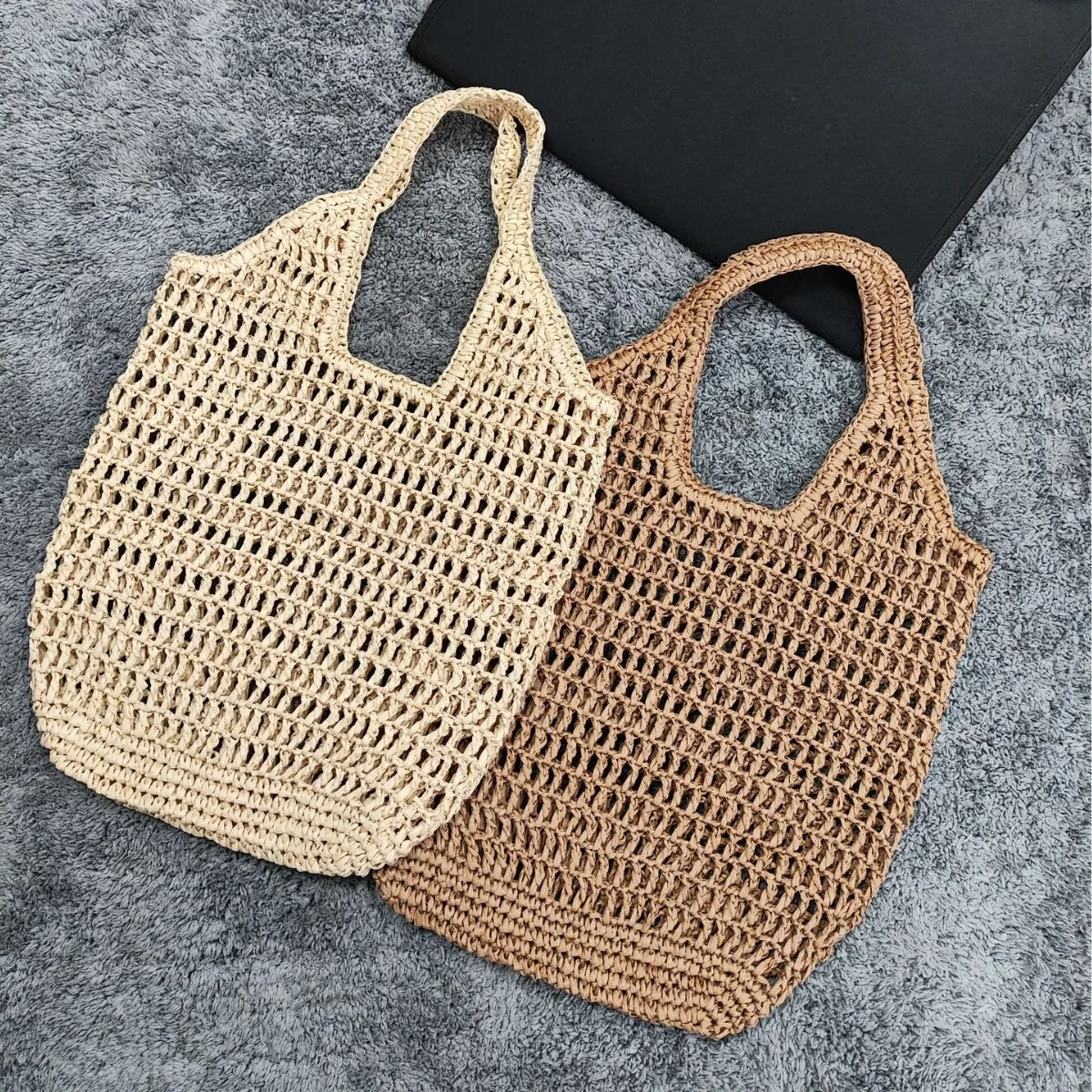 Hollow Knitting Tote Shoulder Bag Bohemian Woven Bags for Women Handbags Summer Soft Beach Bag NEW Vacation Shopper Purses Chic
Hollow Knitting Tote Shoulder Bag Bohemian Woven Bags for Women Handbags Summer Soft Beach Bag NEW Vacation Shopper Purses Chic