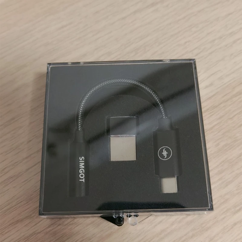 SIMGOT HiFi Audio Decoder DEW0S Amplifier Type-C To 3.5mm Adapter Portable Adjustable EQ Digital Audio Decoding Headphone Amp
SIMGOT HiFi Audio Decoder DEW0S Amplifier Type-C To 3.5mm Adapter Portable Adjustable EQ Digital Audio Decoding Headphone Amp