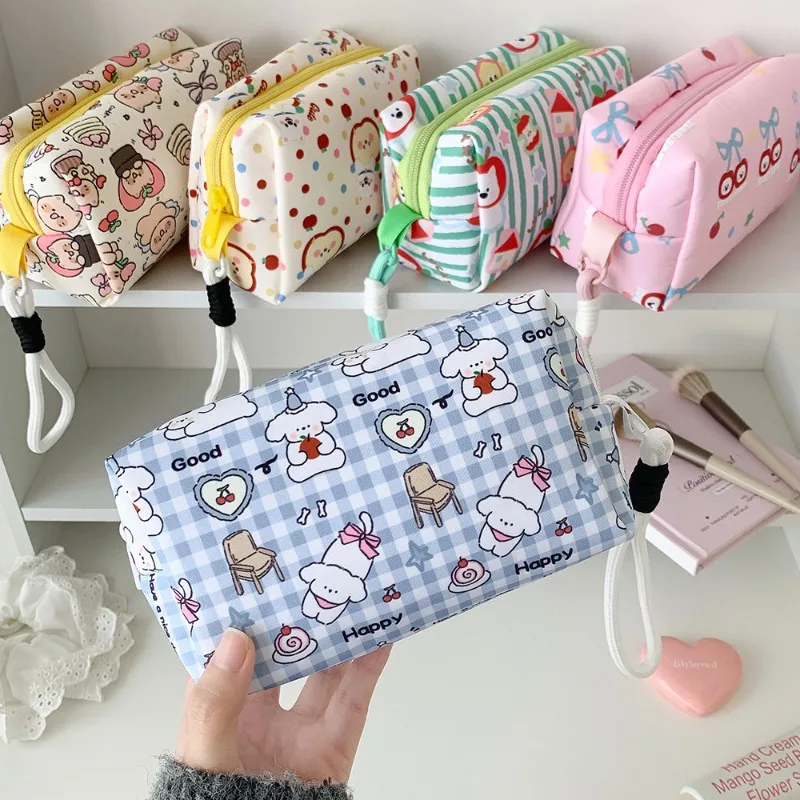 Милый мультяшный животный пенал большой емкости, многофункциональная косметичка для школьниц, портативный кавайный органайзер для канцелярских принадлежностей
Милый мультяшный животный пенал большой емкости, многофункциональная косметичка для школьниц, портативный кавайный органайзер для канцелярских принадлежностей