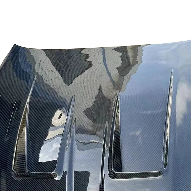 High Quality Carbon Fiber Engine Hood Bonnet for M3 M4 G80 G82 G83 2021+
High Quality Carbon Fiber Engine Hood Bonnet for M3 M4 G80 G82 G83 2021+