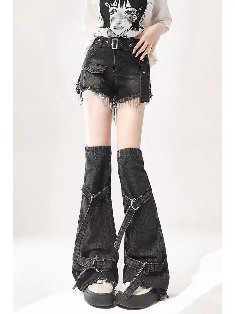 Y2K 2 Piece Sets Women Leg Warmers and Black Denim Shorts Summer High Waist Jeans Hot Girls Jeans Shorts Leg Covers Sets
Y2K 2 Piece Sets Women Leg Warmers and Black Denim Shorts Summer High Waist Jeans Hot Girls Jeans Shorts Leg Covers Sets