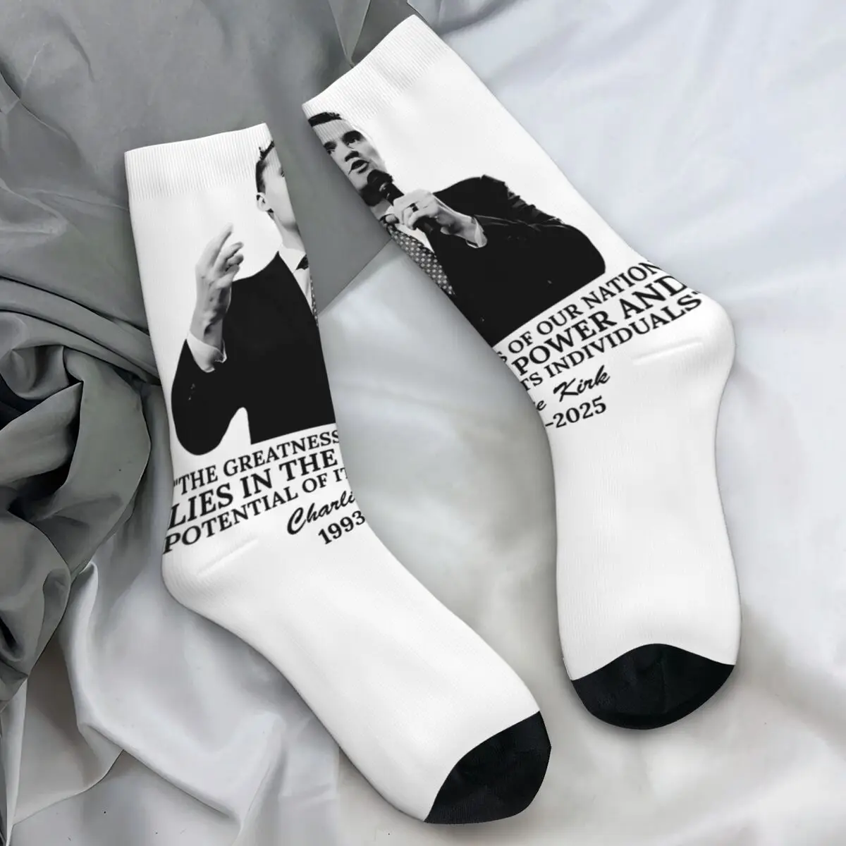 Носки Rip Charlie Kirk 2025, готические чулки, мужские мягкие дышащие носки унисекс для скейтборда, осенние дизайнерские противоскользящие носки
Носки Rip Charlie Kirk 2025, готические чулки, мужские мягкие дышащие носки унисекс для скейтборда, осенние дизайнерские противоскользящие носки