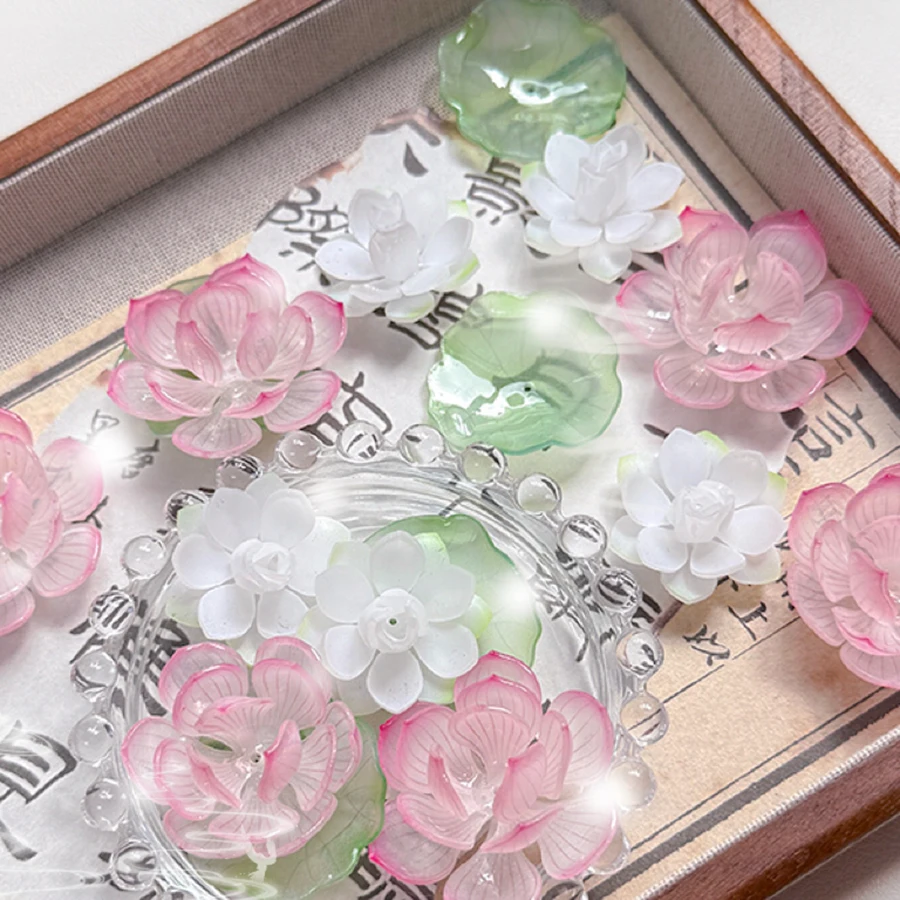 4pcs Summer Lotus Leaf Simulation Three-dimensional Heat Shrink Sheet Diy Handmade Pendant Material
4pcs Summer Lotus Leaf Simulation Three-dimensional Heat Shrink Sheet Diy Handmade Pendant Material