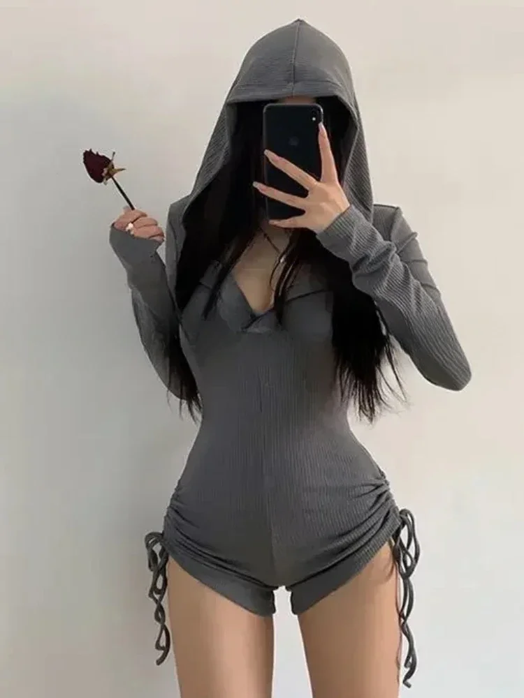American Sexy Sleeveless Women Shorts Jumpsuits Aesthetic 90s Hooded Bodysuit Casual Slim Bodys Clothes Streetwear Summer
American Sexy Sleeveless Women Shorts Jumpsuits Aesthetic 90s Hooded Bodysuit Casual Slim Bodys Clothes Streetwear Summer
