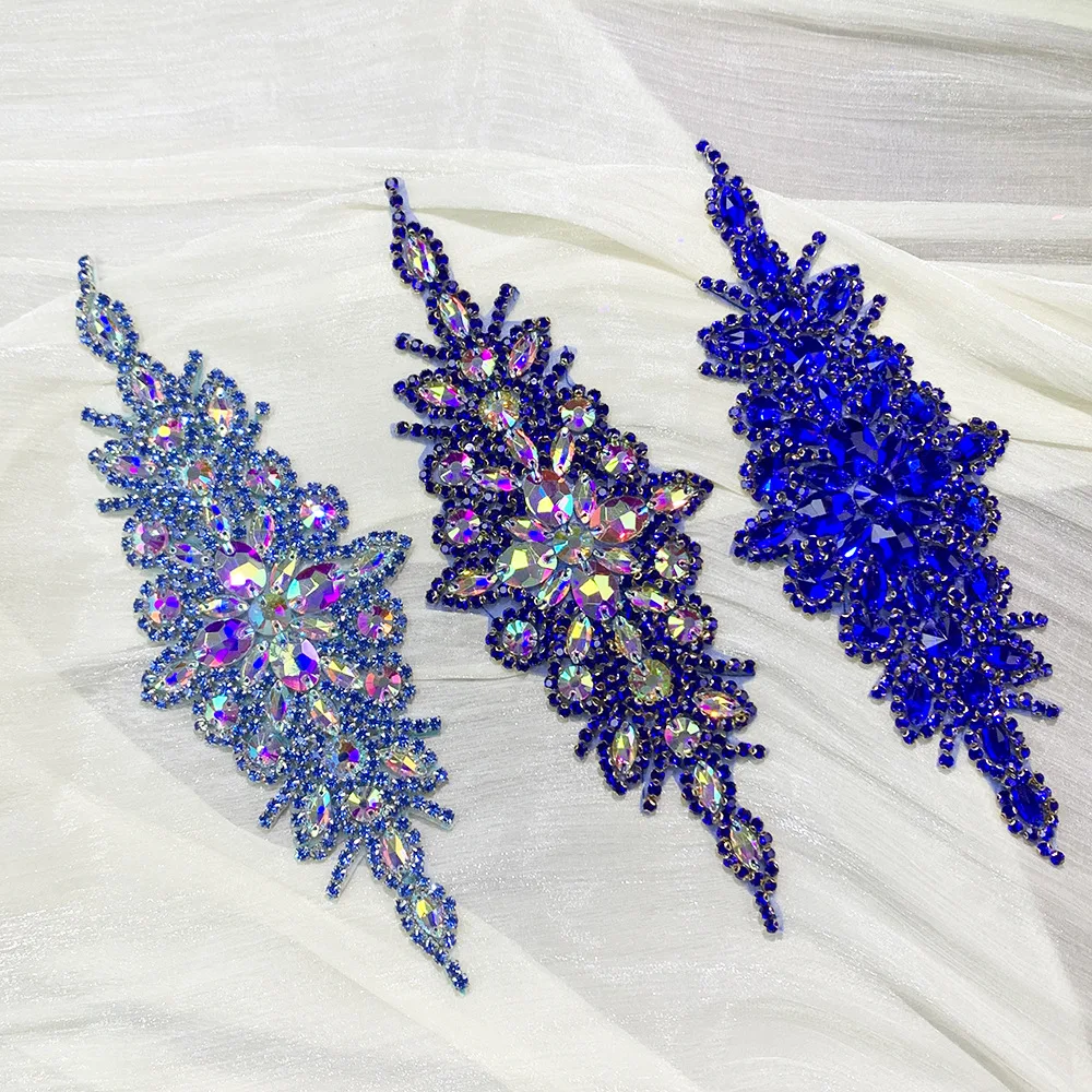 Hand-sewn appliques with adhesive backing, rhinestone flowers, multi-color DIY rhinestone appliques, DIY clothing embroidery acc
Hand-sewn appliques with adhesive backing, rhinestone flowers, multi-color DIY rhinestone appliques, DIY clothing embroidery acc