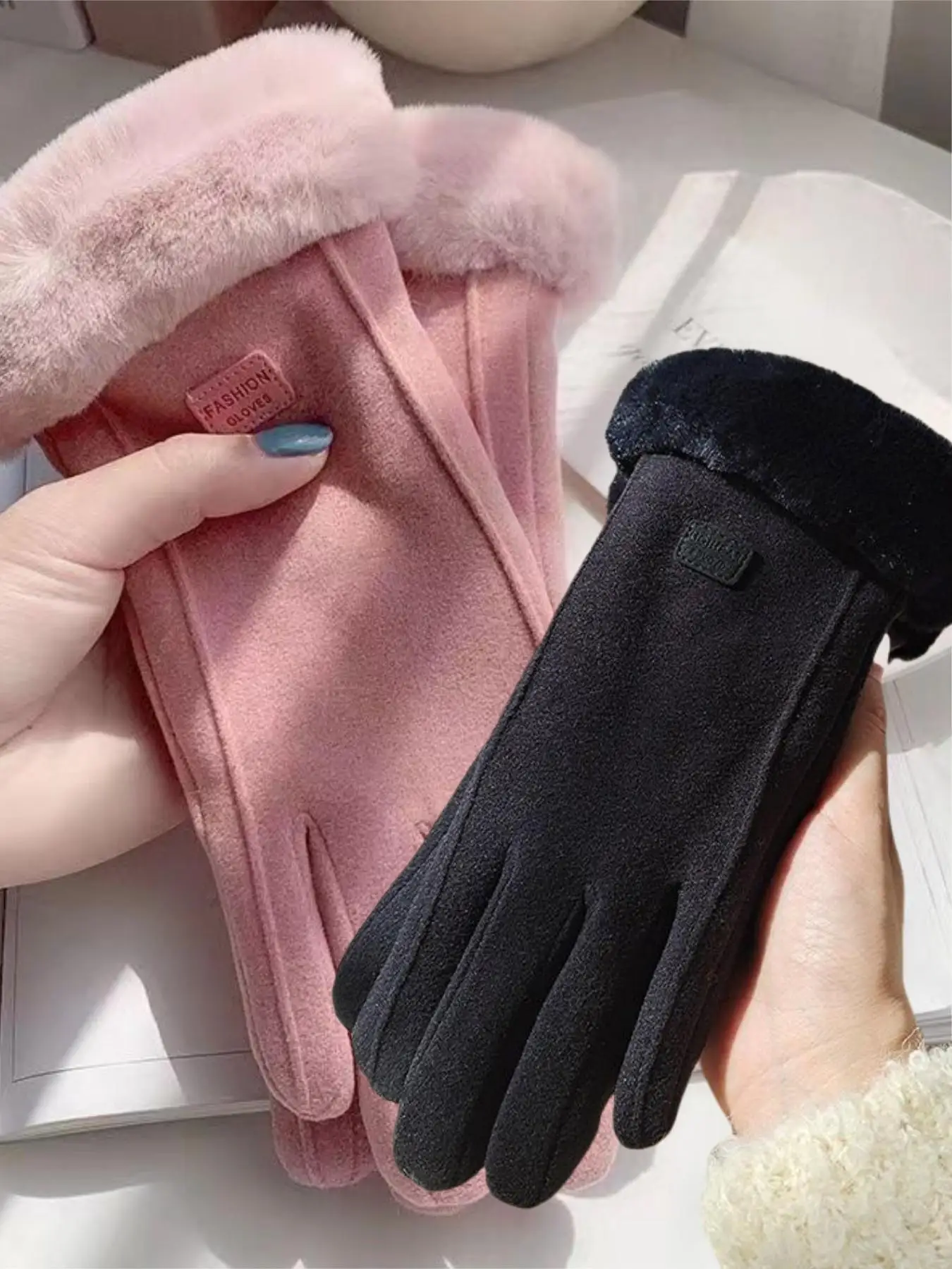 2 пары плюшевых теплых женских зимних перчаток, спортивных перчаток с сенсорным экраном и толстыми снеговиками для холодной погоды, подходят для повседневных прогулок
2 пары плюшевых теплых женских зимних перчаток, спортивных перчаток с сенсорным экраном и толстыми снеговиками для холодной погоды, подходят для повседневных прогулок