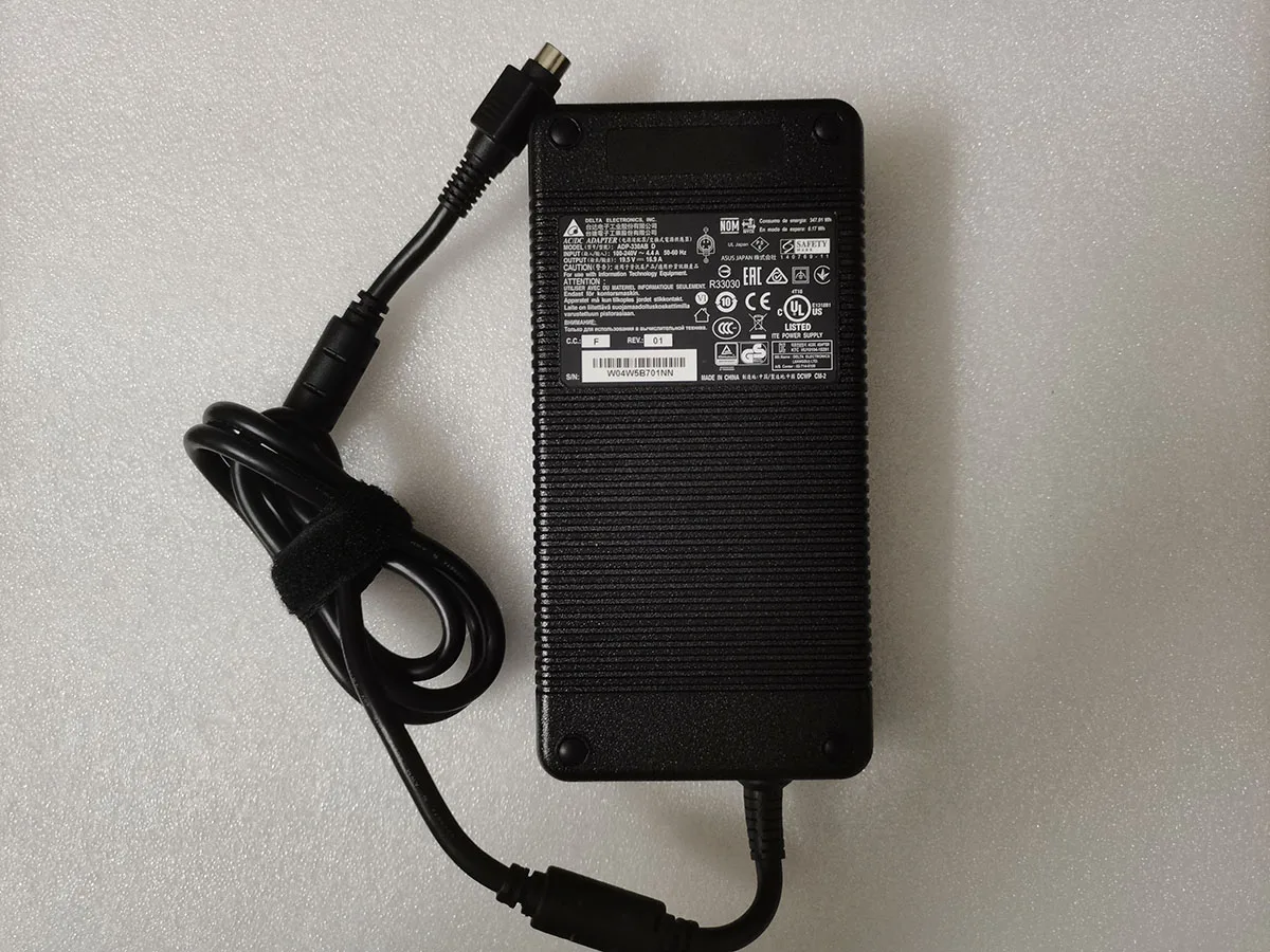 НОВЫЙ OEM адаптер переменного тока Delta 19,5 В 16,9 А 330 Вт ADP-330AB D для игрового настольного компьютера MSI Trident 3, 12-го поколения RTX3060, оригинальный Puryuan
НОВЫЙ OEM адаптер переменного тока Delta 19,5 В 16,9 А 330 Вт ADP-330AB D для игрового настольного компьютера MSI Trident 3, 12-го поколения RTX3060, оригинальный Puryuan