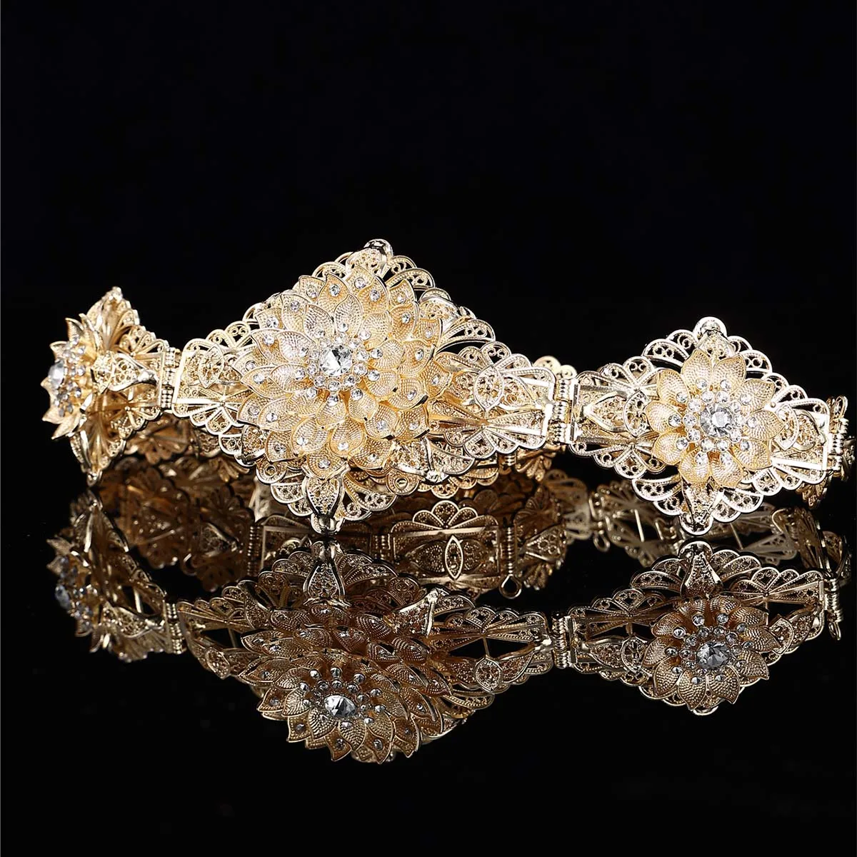

Luxury Noble Cutout Flowers Metal Waist Chain Fashion Wedding Decorative Belt Court Carved Sleeve Women's Body Jewelry