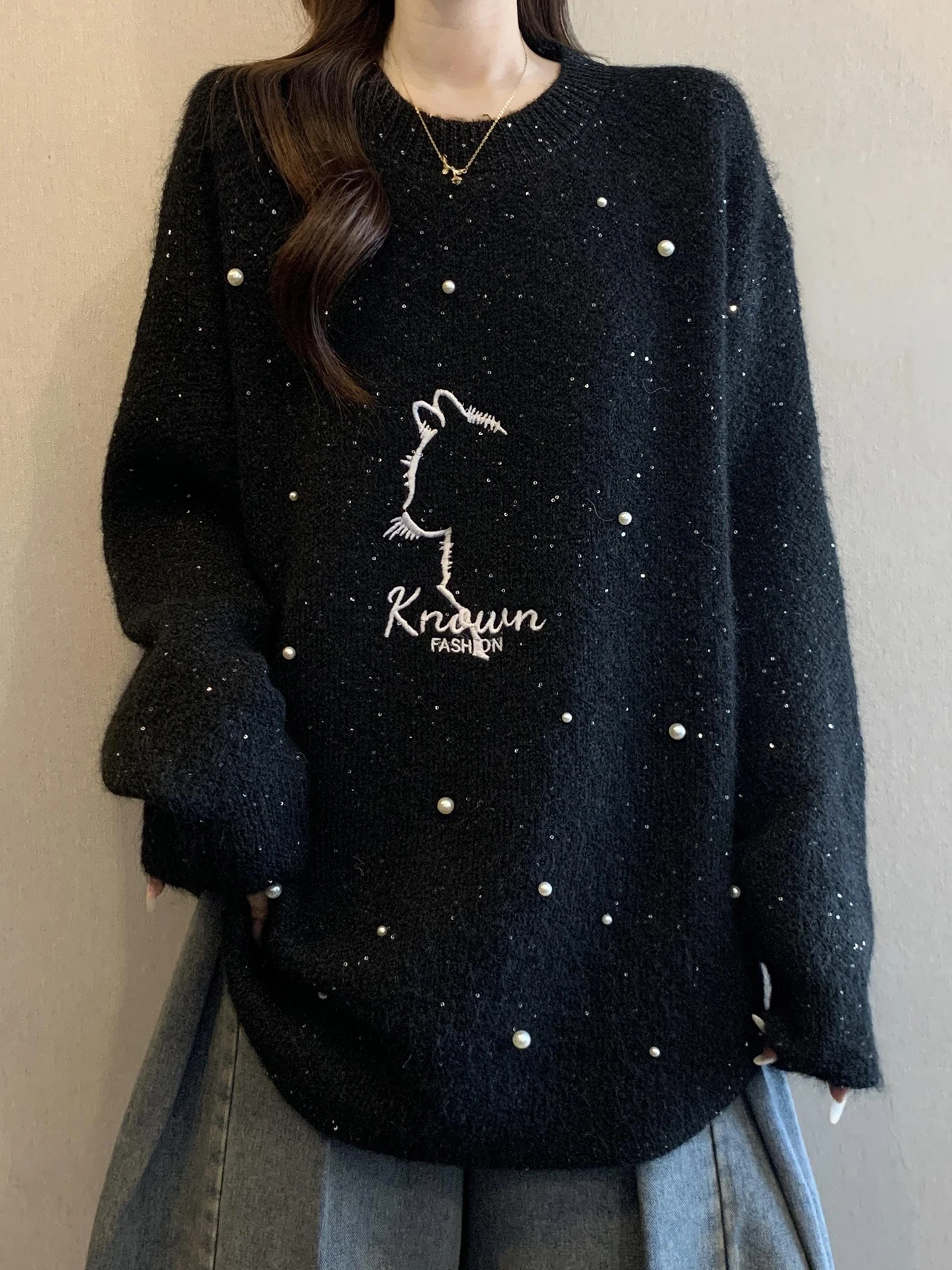 Bla Oversized Lazy Pattern Knitted Sweater Women's Autumn Winter plus Size Slimming Belly Covering Mid-Length Knitwear
Bla Oversized Lazy Pattern Knitted Sweater Women's Autumn Winter plus Size Slimming Belly Covering Mid-Length Knitwear