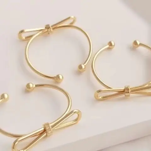 14K Gold Plated Big Bow Ring, Fashionable DIY Simple Aesthetic, Korean Style Popular Bow Ring with Open Design
14K Gold Plated Big Bow Ring, Fashionable DIY Simple Aesthetic, Korean Style Popular Bow Ring with Open Design