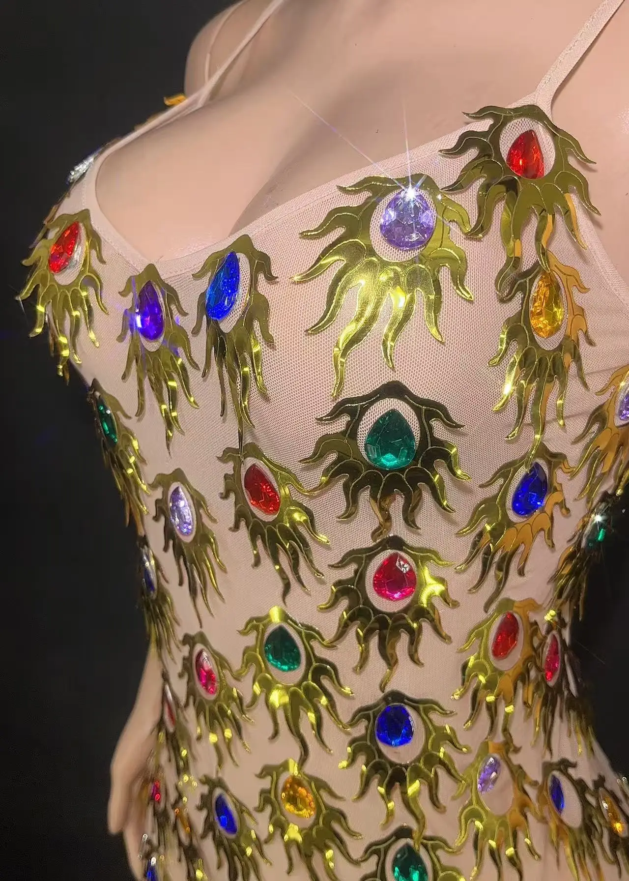ZD Electronic Music Festival Sexy Costume Women's Clothing Bar Golden Three-Dimensional Crystals Dress Annual Meeting Dance
ZD Electronic Music Festival Sexy Costume Women's Clothing Bar Golden Three-Dimensional Crystals Dress Annual Meeting Dance