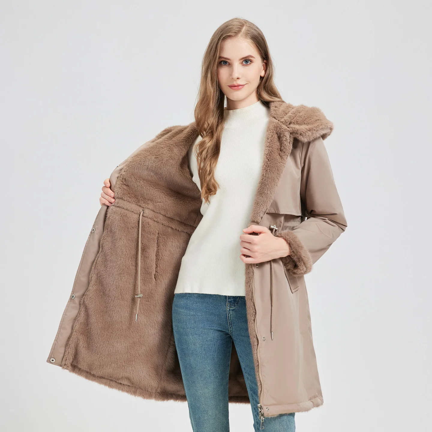 Парка женская демисезонная двусторонняя из шерпы, многофункциональная, в стиле де-конструкт, для активного отдыха, туризма и альпинизма, премиум-класса
Парка женская демисезонная двусторонняя из шерпы, многофункциональная, в стиле де-конструкт, для активного отдыха, туризма и альпинизма, премиум-класса