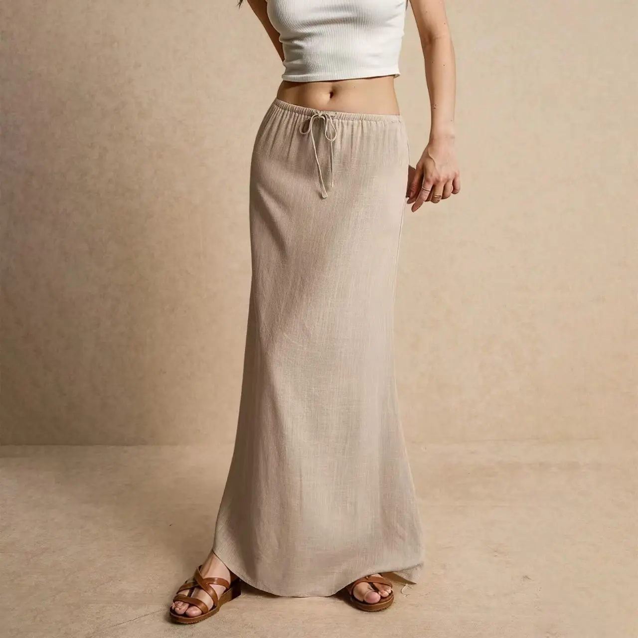 Solid Color Drawstring Elastic Waist, A Multi-color New Skirt, Women's Long Skirt, Fashionable To Cover The Flesh
Solid Color Drawstring Elastic Waist, A Multi-color New Skirt, Women's Long Skirt, Fashionable To Cover The Flesh