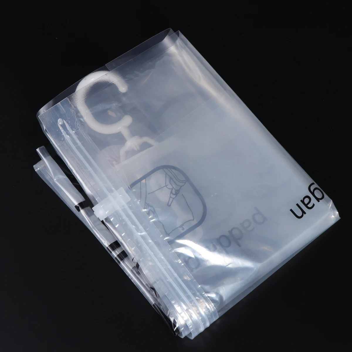 Transparent Clothes Cover Garment Suit Hanging Covers Clothes Dress Storage Carrier Bag (Middle Size) 
Transparent Clothes Cover Garment Suit Hanging Covers Clothes Dress Storage Carrier Bag (Middle Size)
