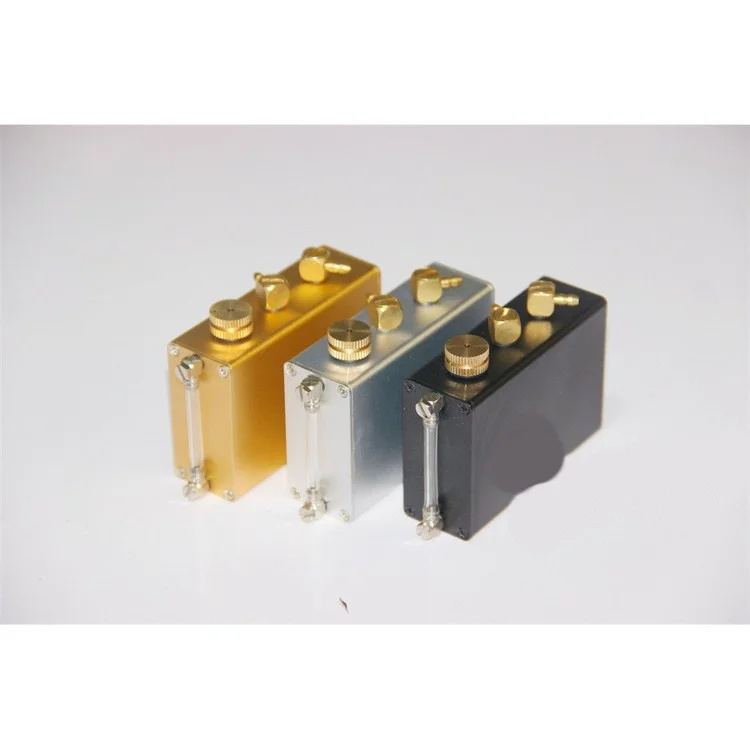 The metal small oil tank and the aluminum alloy can be used as water tank, oil tank and engine modification components
The metal small oil tank and the aluminum alloy can be used as water tank, oil tank and engine modification components