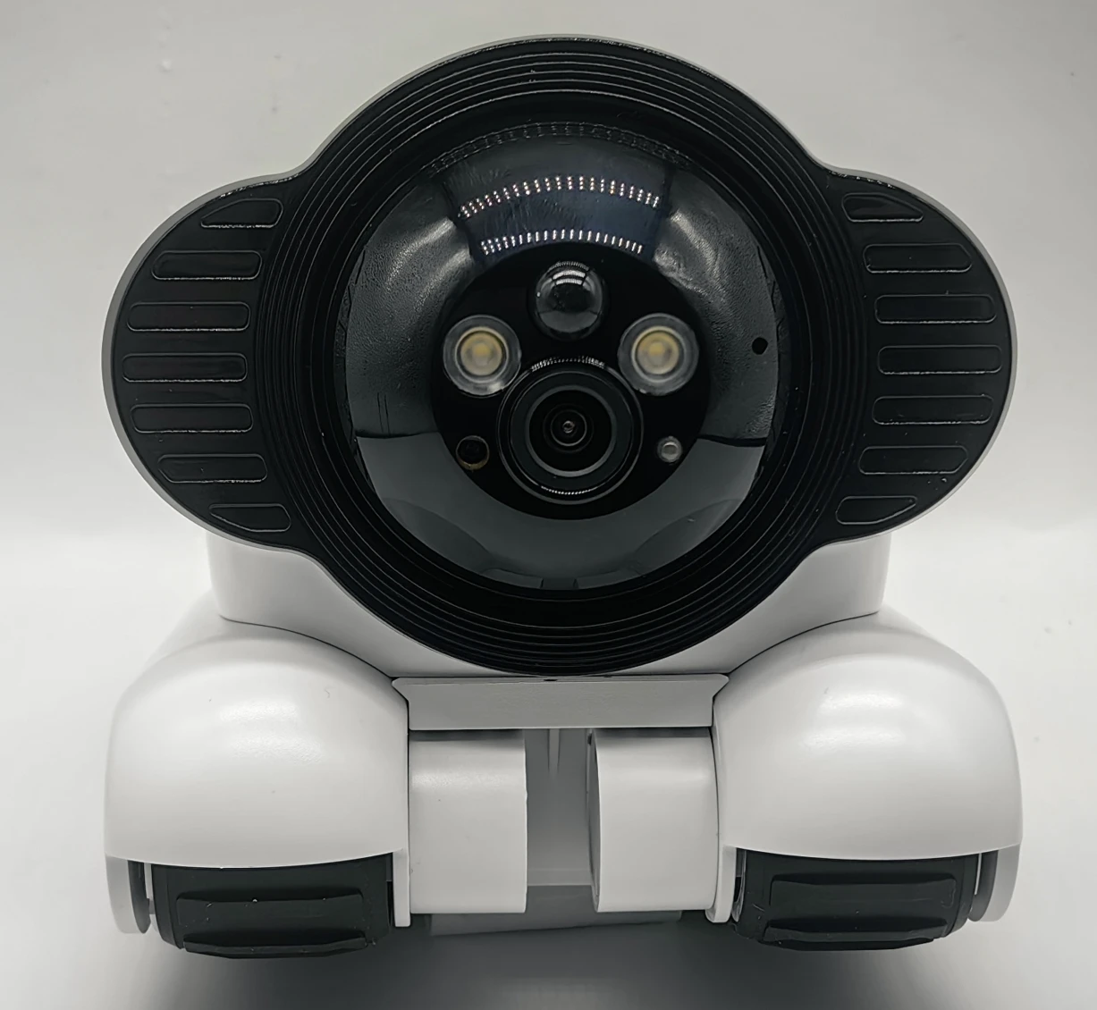 Robot Cameras 360 Degree Rotating Pet Camera with Two Way Talk Function and Night Detection for Home Security
Robot Cameras 360 Degree Rotating Pet Camera with Two Way Talk Function and Night Detection for Home Security