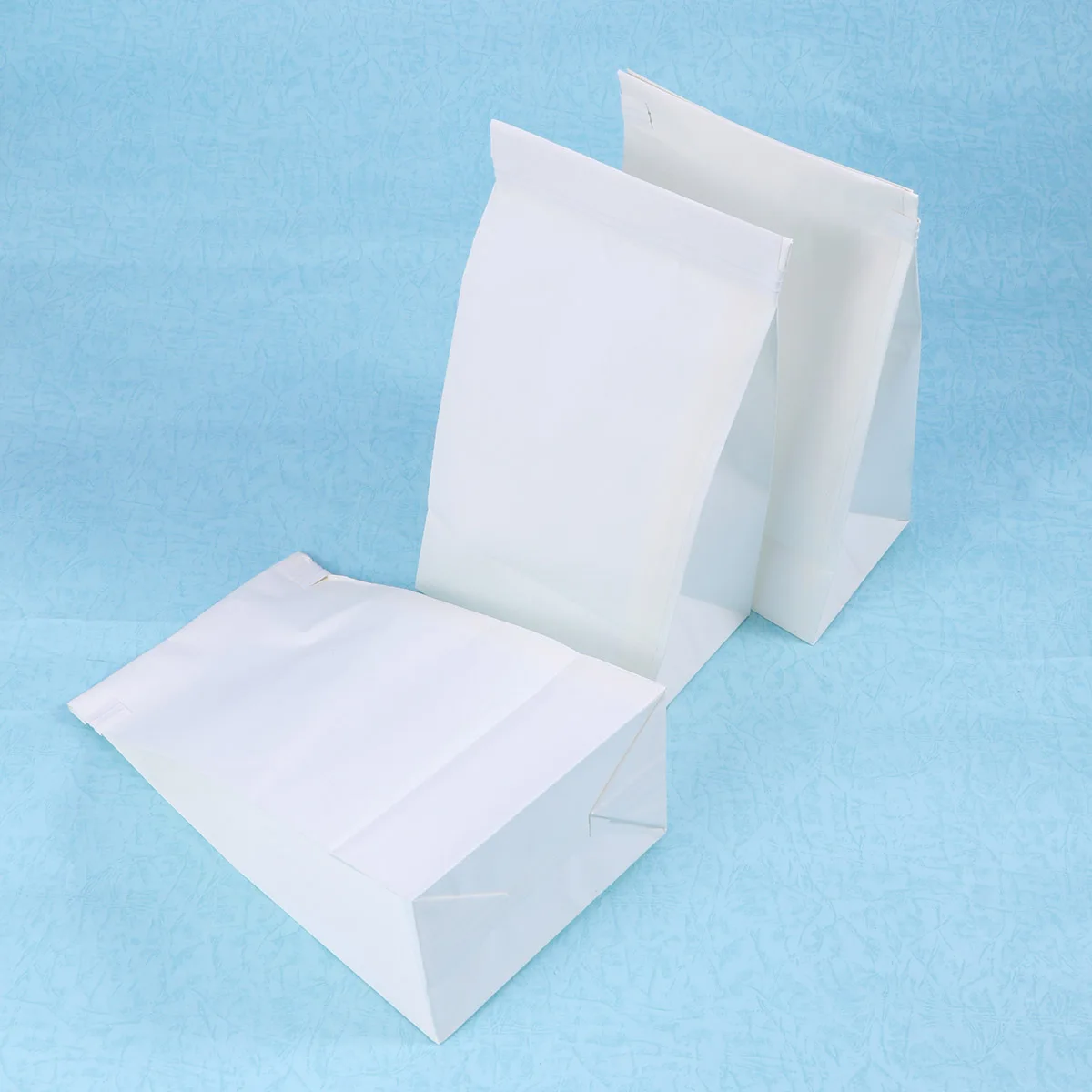 30 pcs Travel Vomit Disposable Barf Bags Sickness Emesis Bags -Friendly Biodegradable Lightweight For Pregnant Women
30 pcs Travel Vomit Disposable Barf Bags Sickness Emesis Bags -Friendly Biodegradable Lightweight For Pregnant Women