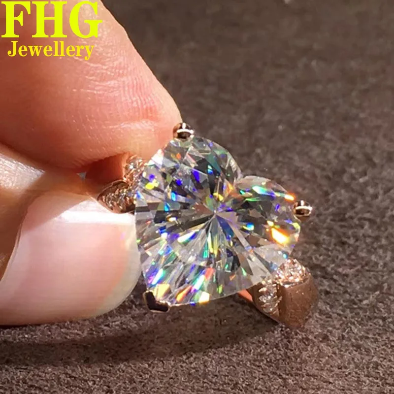 1 2 3 4 5 6Carat Real Solid Au375 9K Rose Gold Ring Heart shape Moissanite DiamondWomen Engagement Anniversary Wedding Ring
1 2 3 4 5 6Carat Real Solid Au375 9K Rose Gold Ring Heart shape Moissanite DiamondWomen Engagement Anniversary Wedding Ring