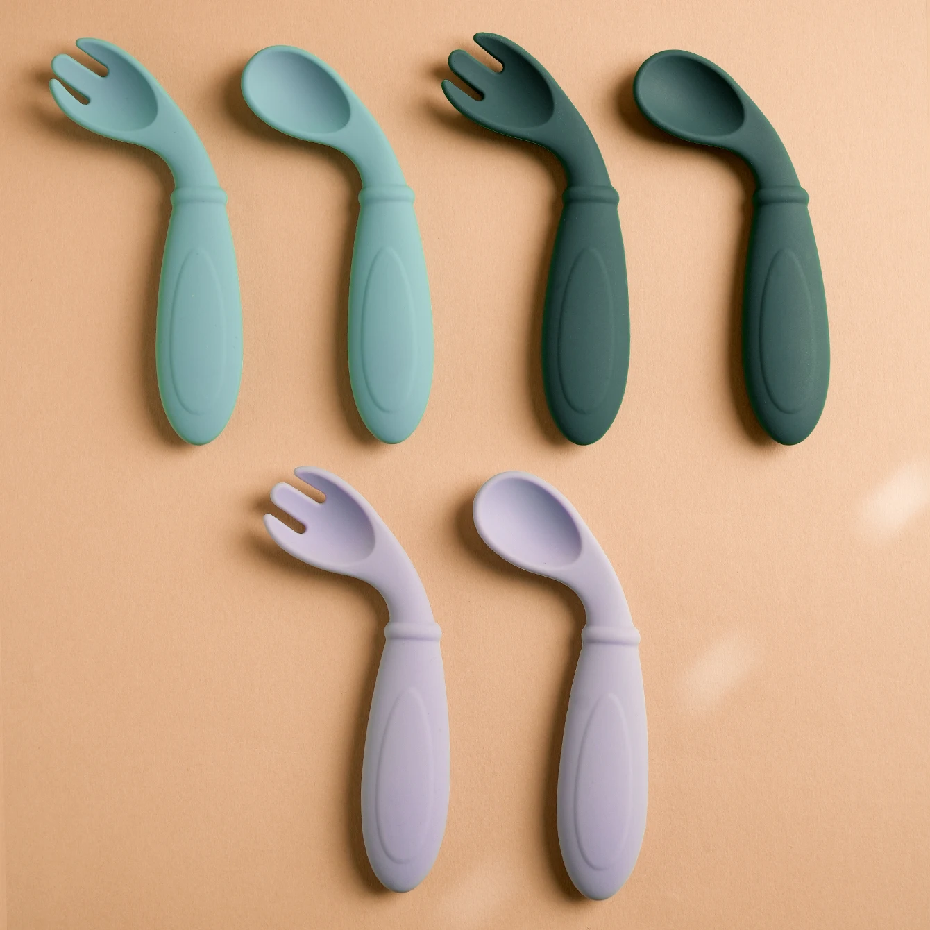 2PCS Silicone Baby Spoon Fork Portable Baby Utensils Feeding Training Fork And Spoon Portable Feeding Set Children's Tableware
2PCS Silicone Baby Spoon Fork Portable Baby Utensils Feeding Training Fork And Spoon Portable Feeding Set Children's Tableware